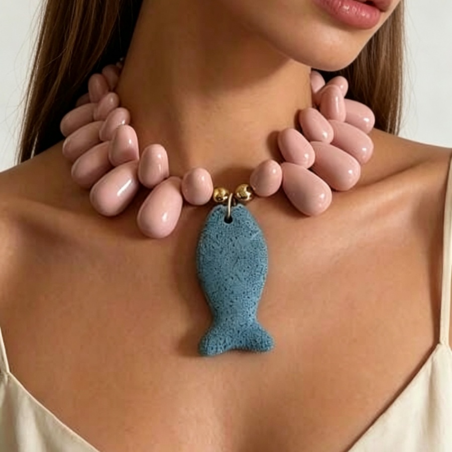 Resin Art Necklace - قلادة نسائية من الراتنج على شكل