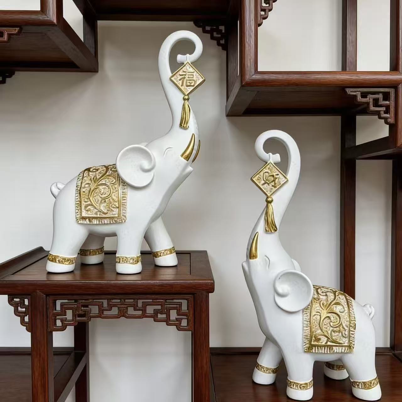 زوج من تماثيل الفيل الصينية عل - مراجعة Resin Art Gift For Wedding وسعره